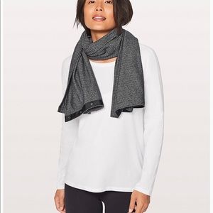 Lululemon Vinyasa Scarf